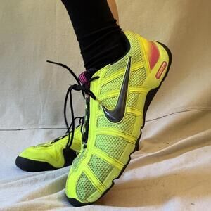 Nike air zoom fencer neon yellow